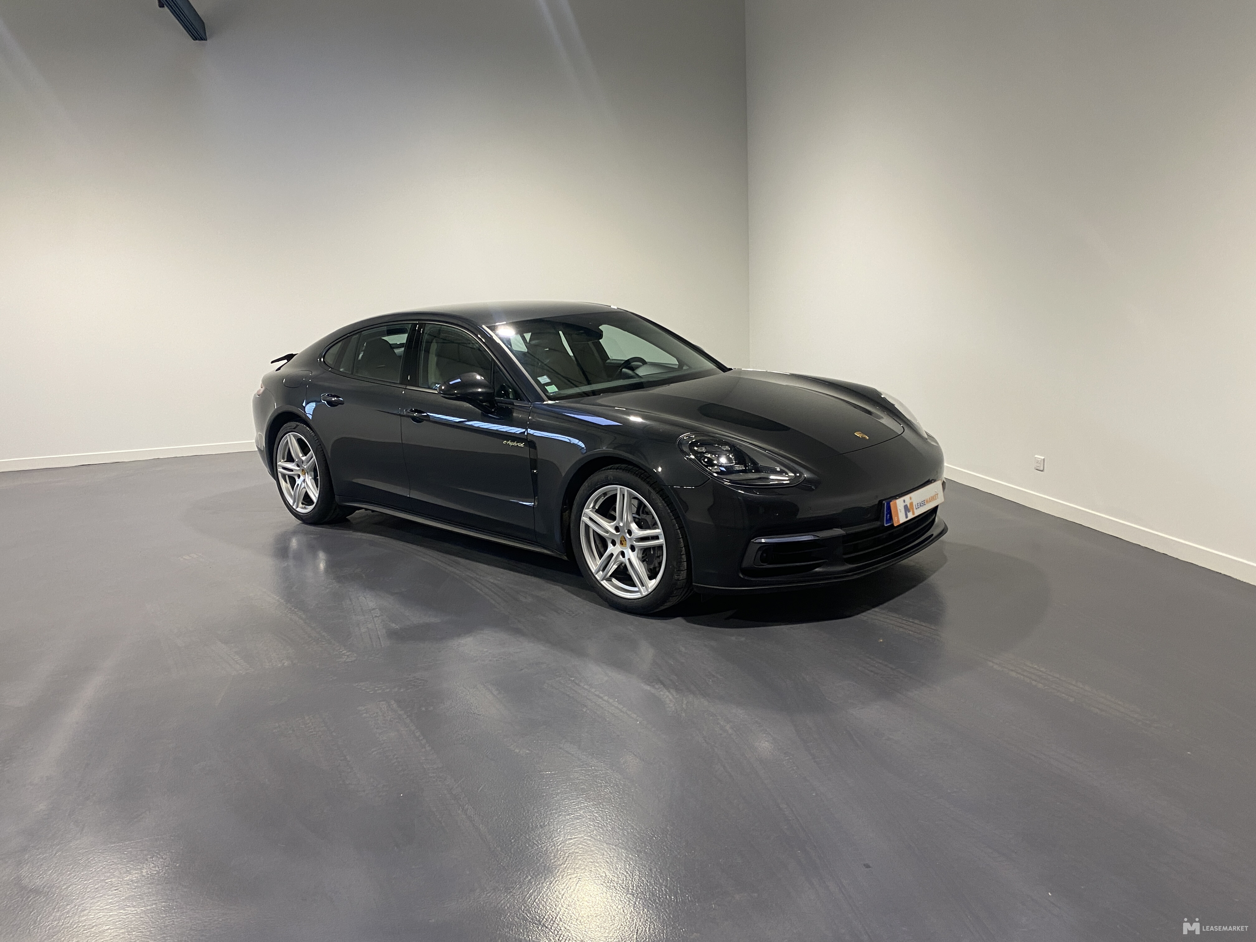 PORSCHE PANAMERA HYBRIDE