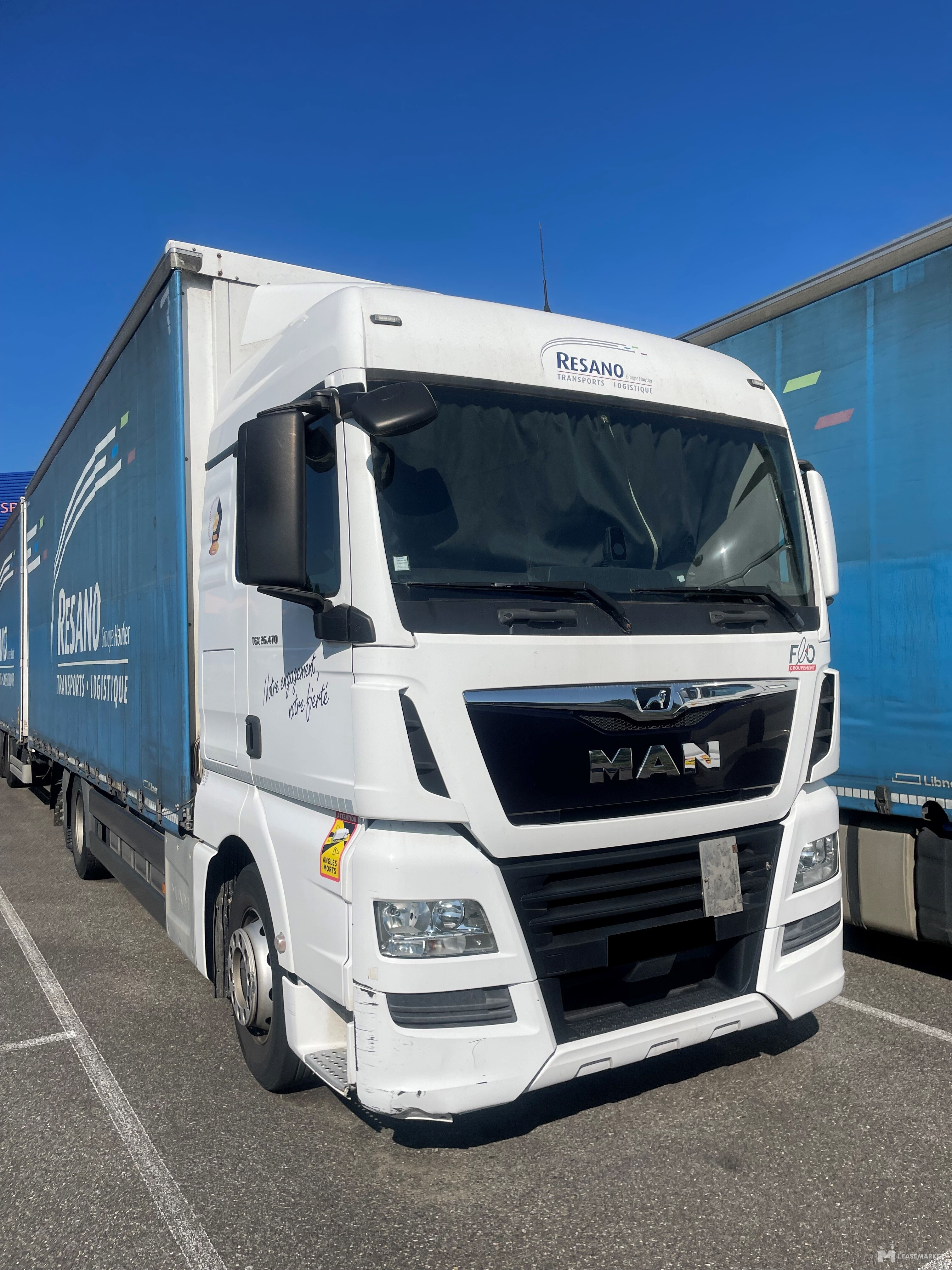 ENSEMBLE PORTEUR MAN TGX 26.470 ET REMORQUE FRUEHAUF (PLSC)