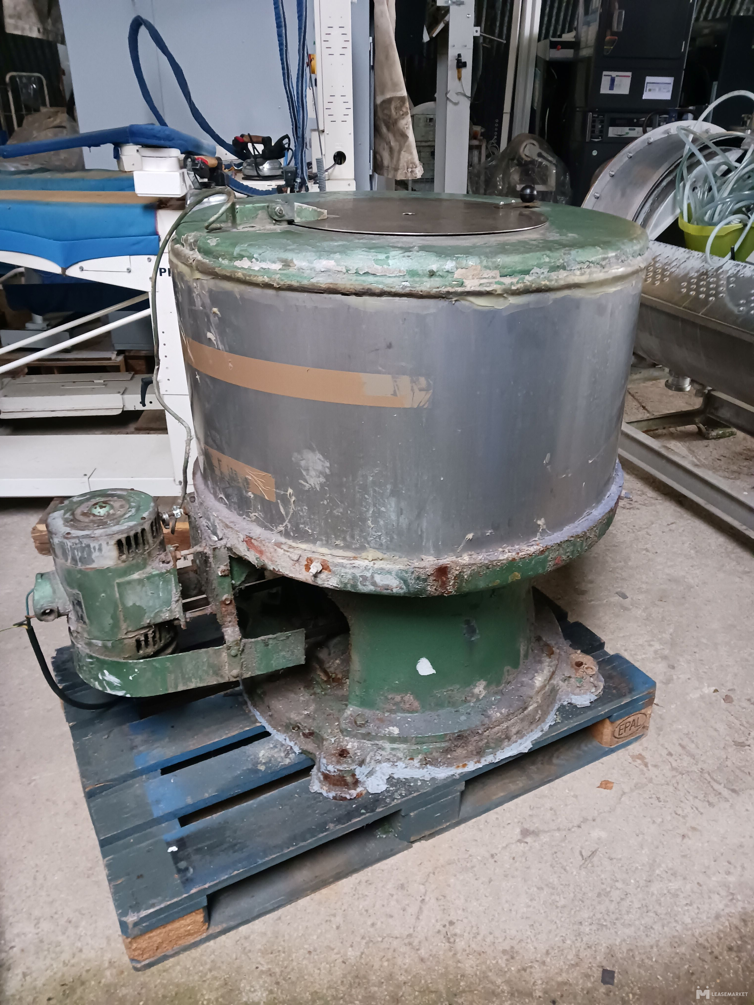 Barbottes de lavage et essoreuse