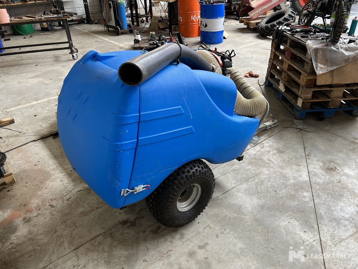 ASPIRATEUR MULTIFONCTIONS 800 LITRES